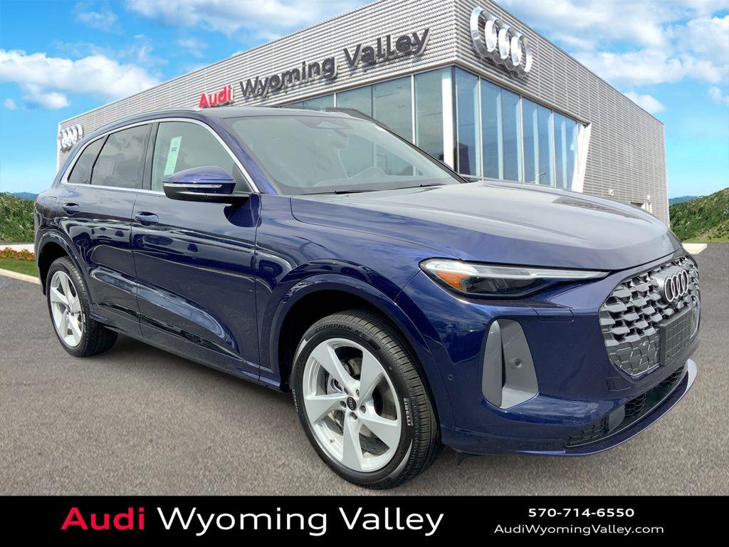 2026 Audi Q5 Premium Plus quattro's photo