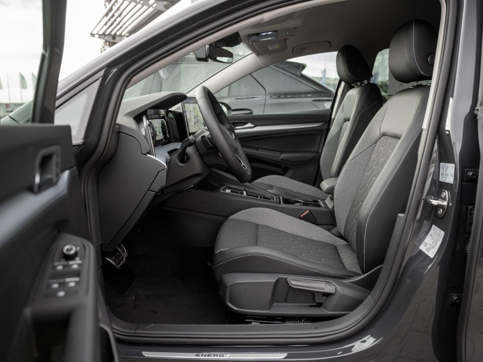 Volkswagen Golf Variant – Bild 8