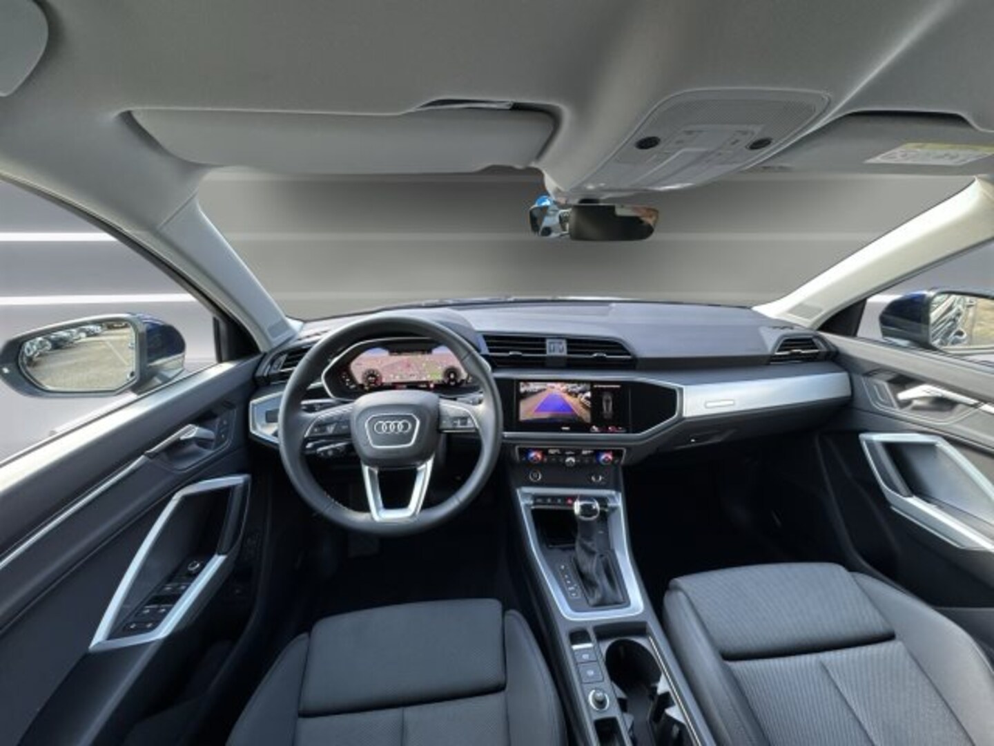 Bild über Audi Q3 TFSI 110 kW S tronic - für weitere Informationen kontaktieren Sie den Audi Partner