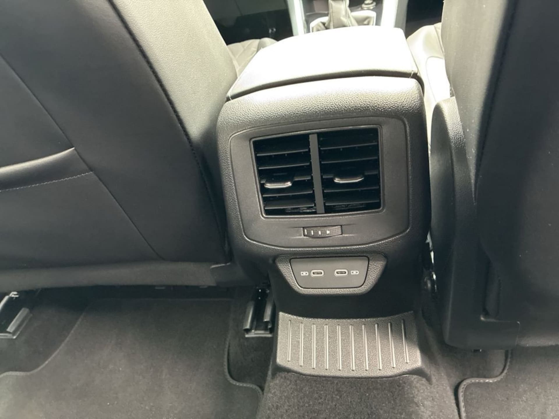 Volkswagen T-Roc Goal
