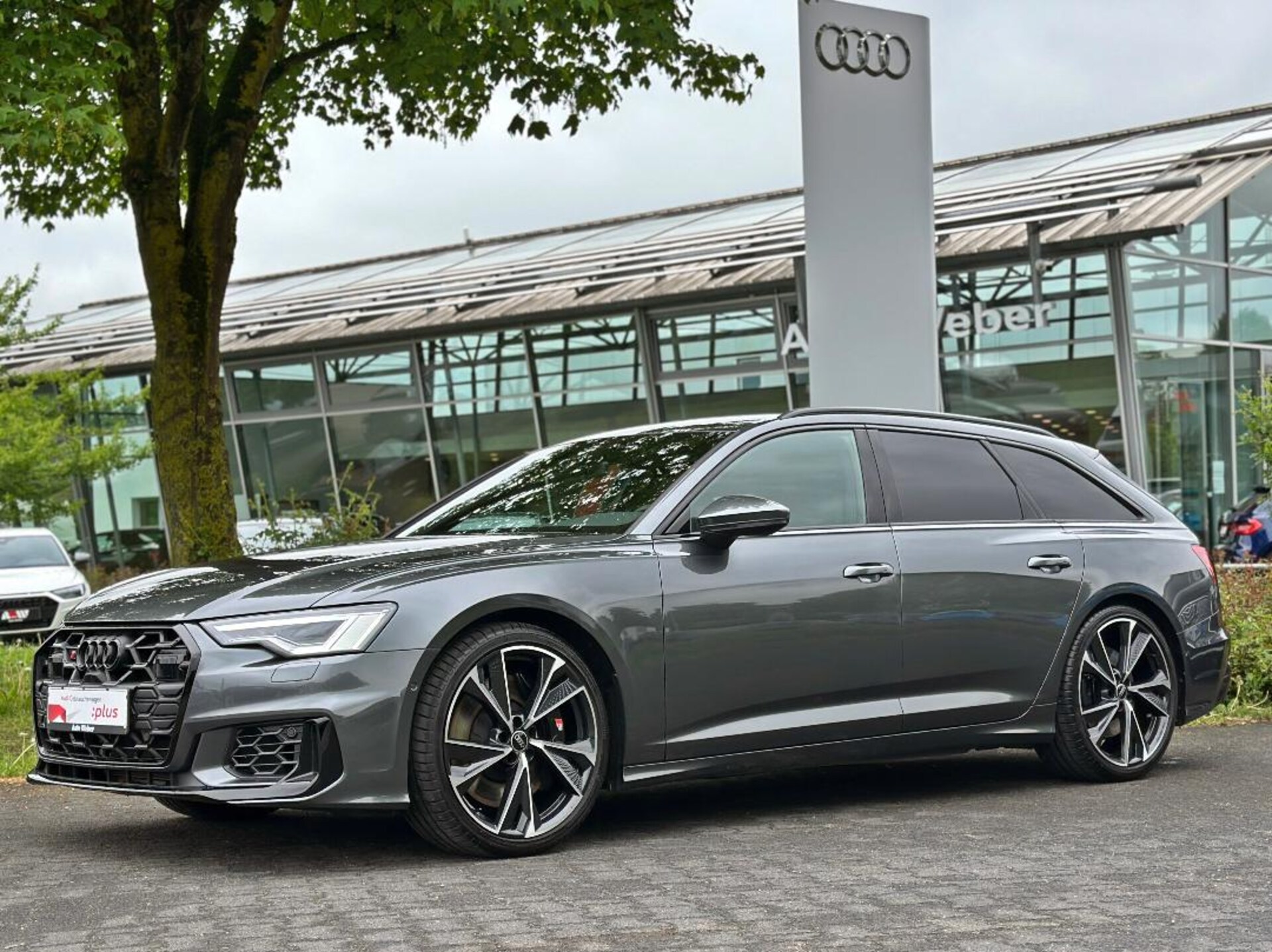 Audi S6 Avant