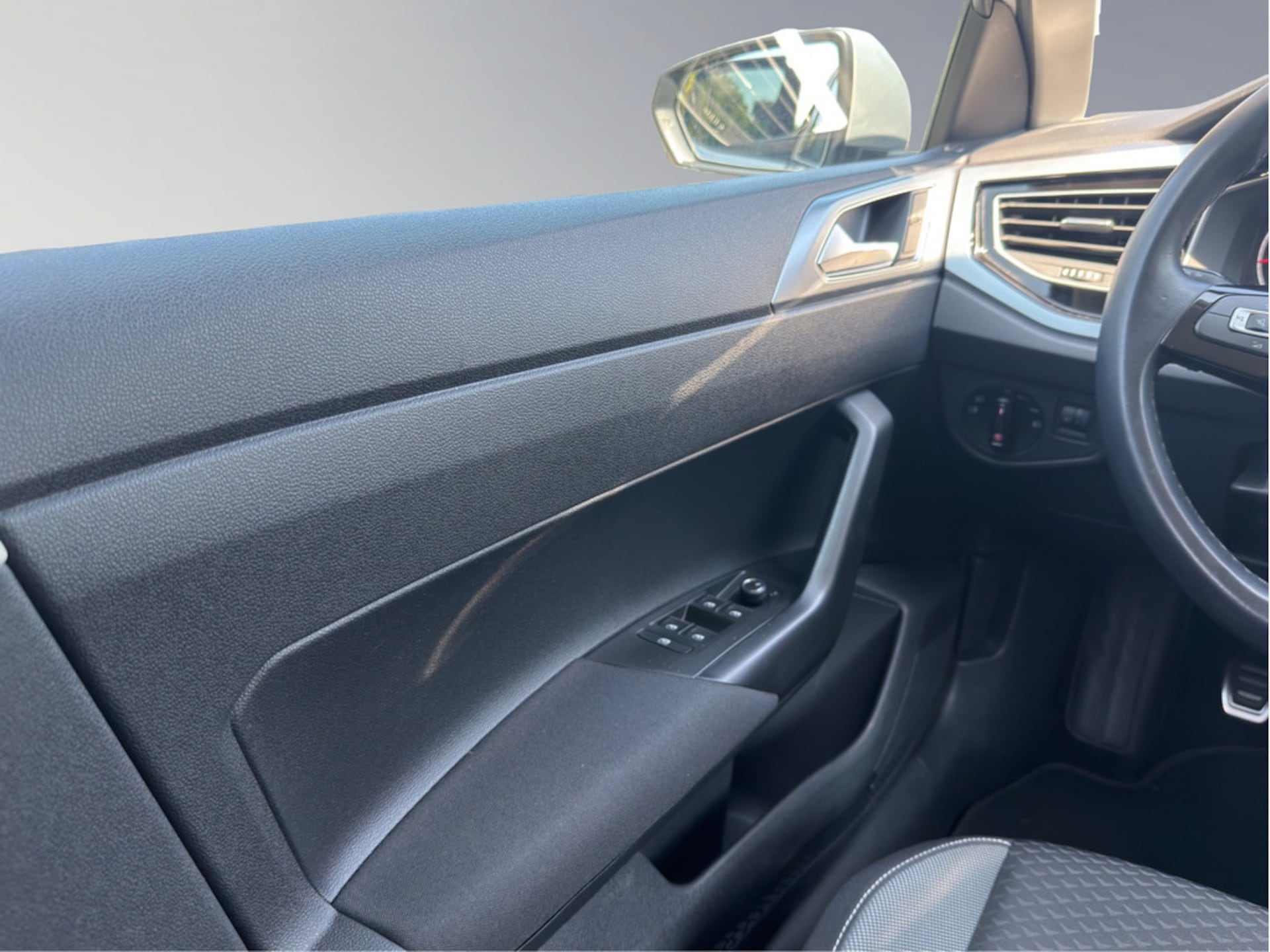 Volkswagen Polo Active
