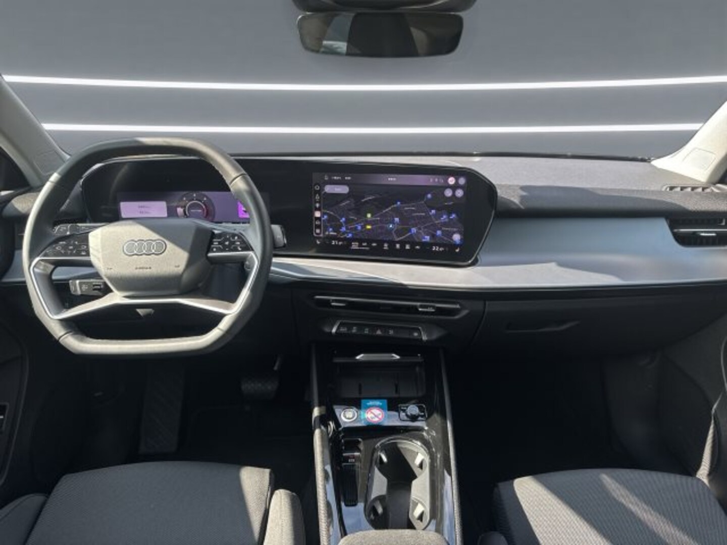 Bild über Audi Q3 SUV TDI 110 kW S tronic - für weitere Informationen kontaktieren Sie den Audi Partner