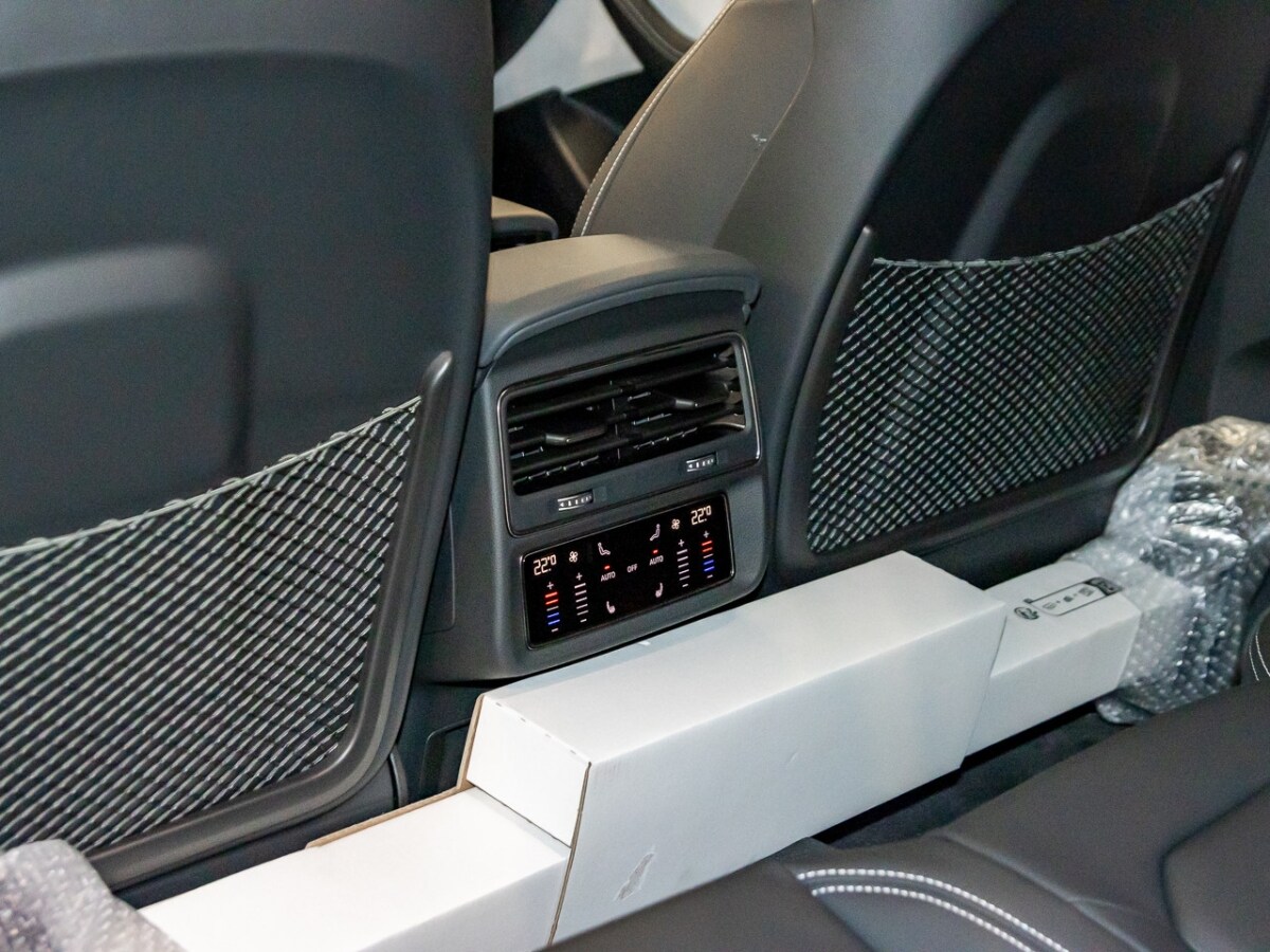 Image about Audi Q8 SUV 50 TDI quattro tiptronic
