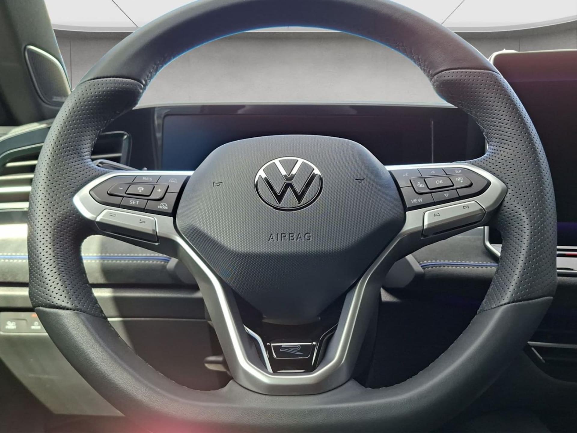 Volkswagen Passat R-Line