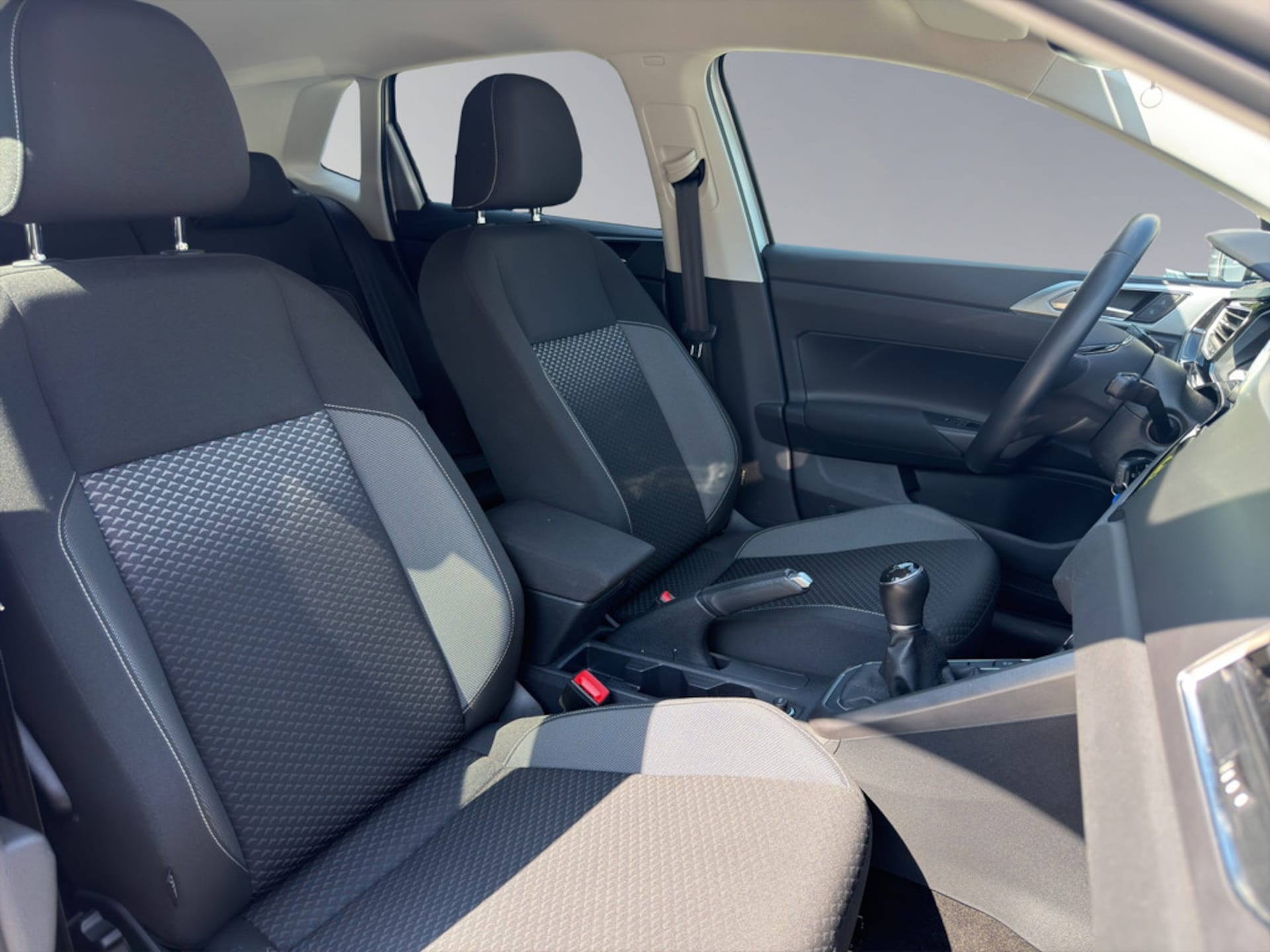 Volkswagen Polo Active