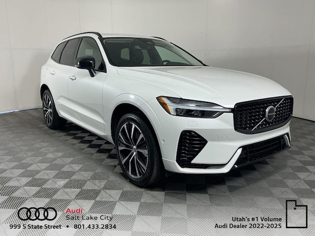 Photo of 2023 Volvo XC60 Recharge Plug-In Hybrid 