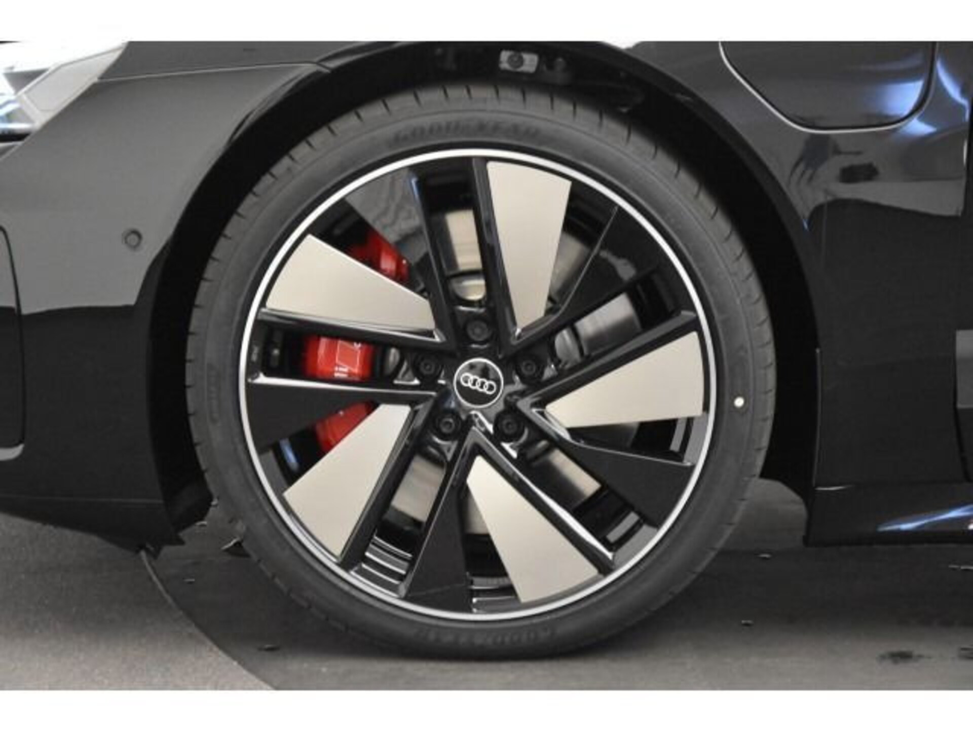 Audi e-tron GT quattro