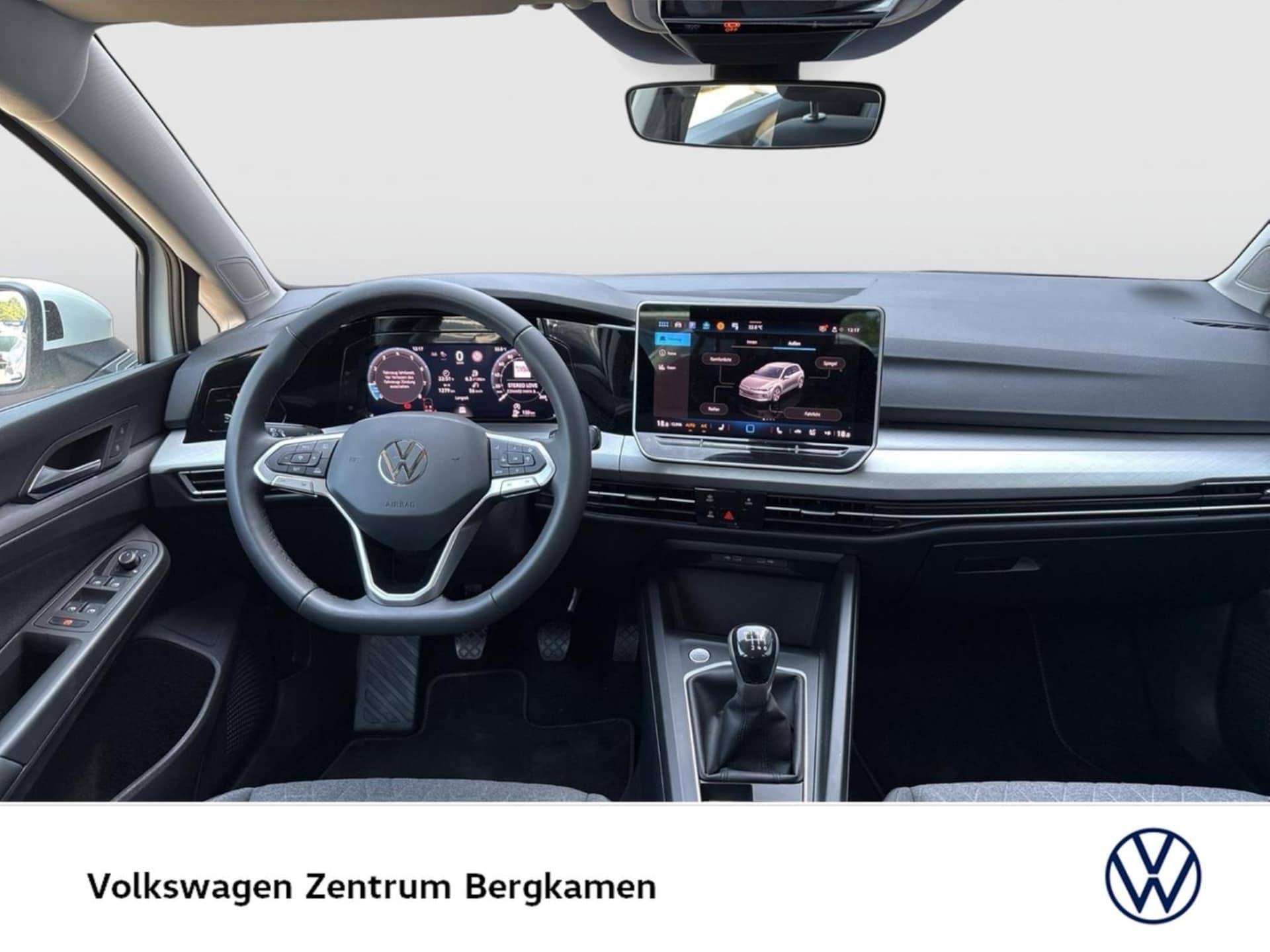 Volkswagen Golf Life