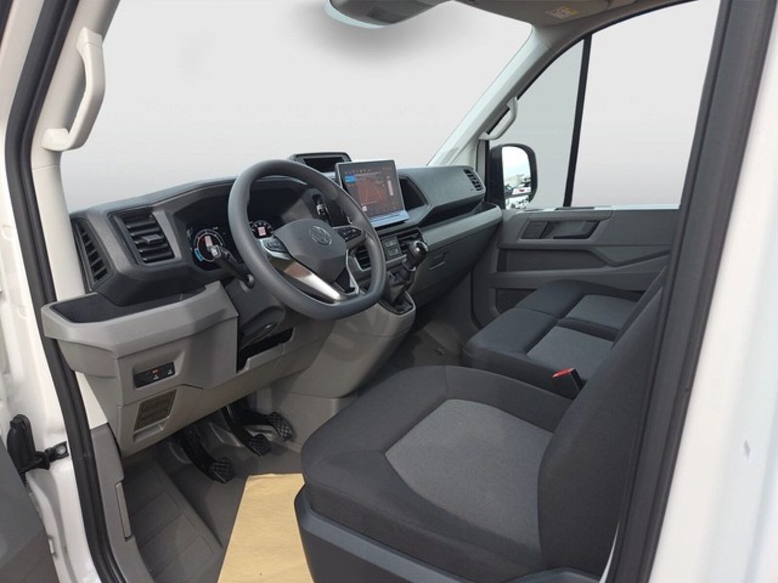 Volkswagen Crafter Kasten mittlerer Radstand – Bild 8