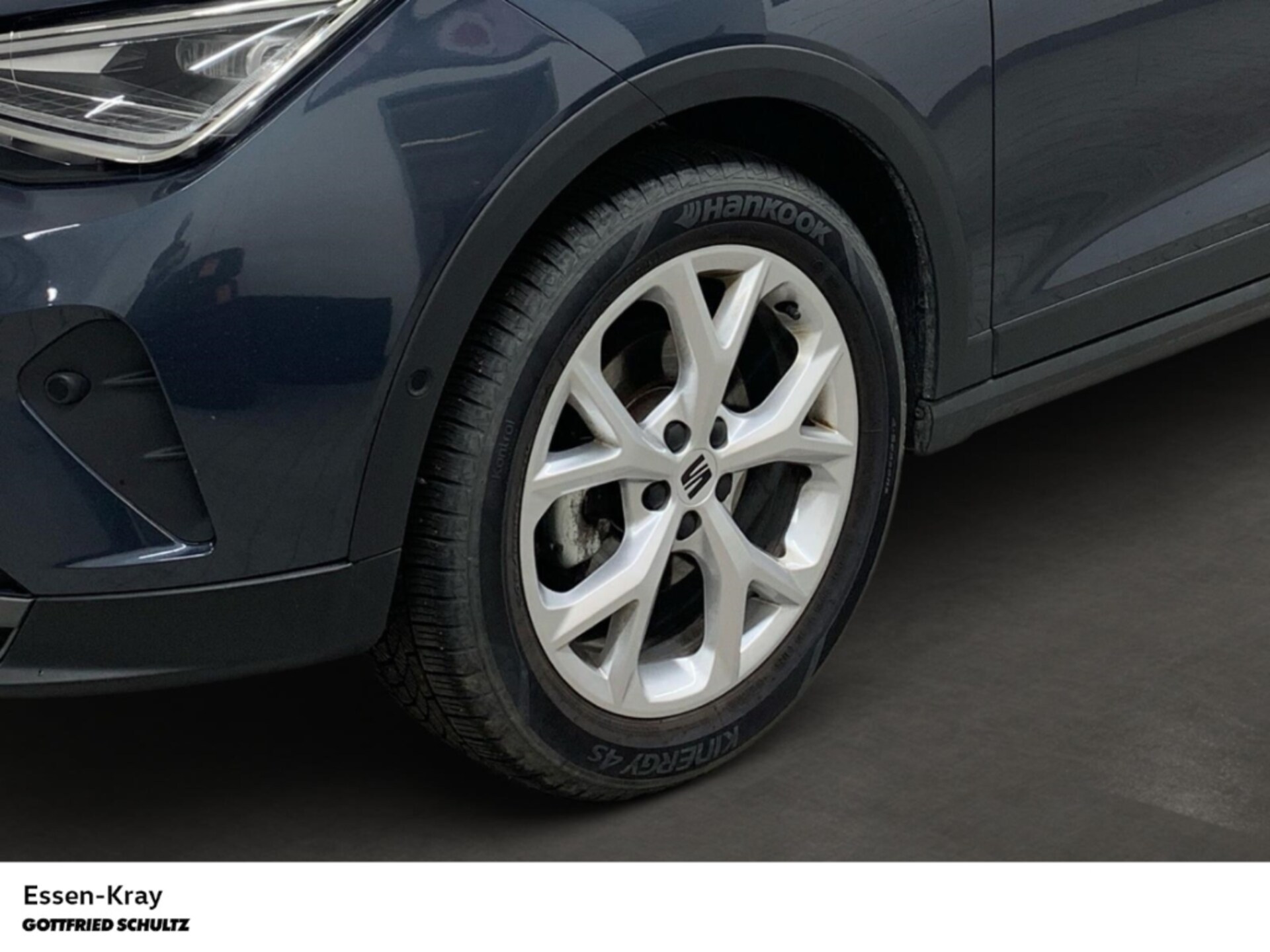 SEAT Arona FR