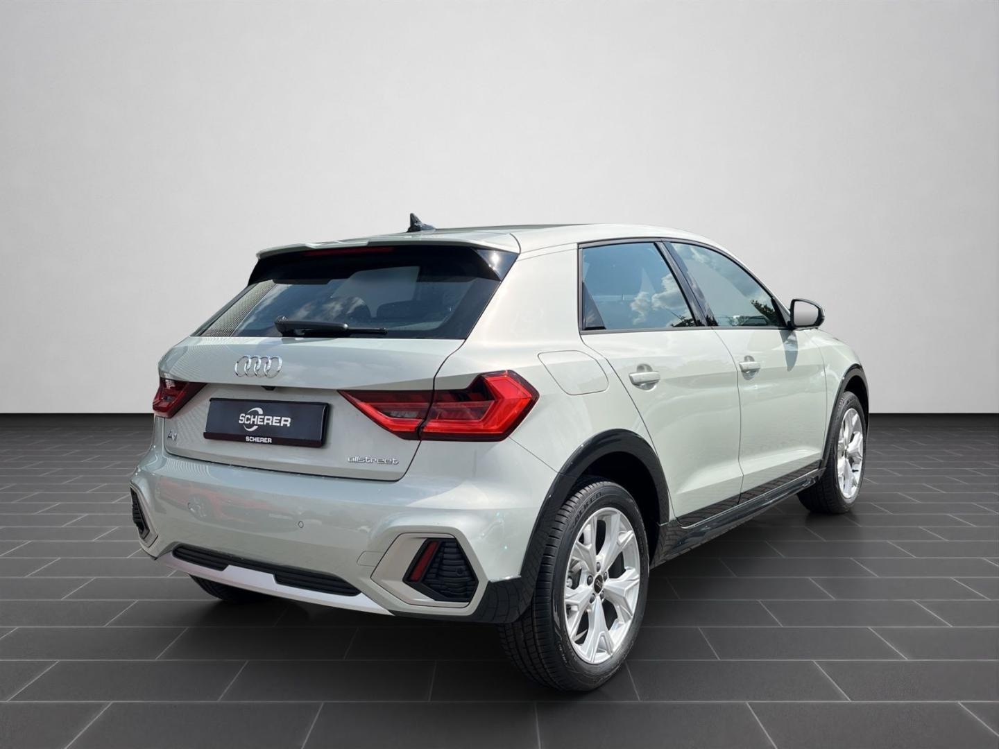 Bild über Audi A1 allstreet 35 TFSI S tronic - für weitere Informationen kontaktieren Sie den Audi Partner