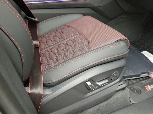 2026 Audi RS Q8 Base - Photo 16