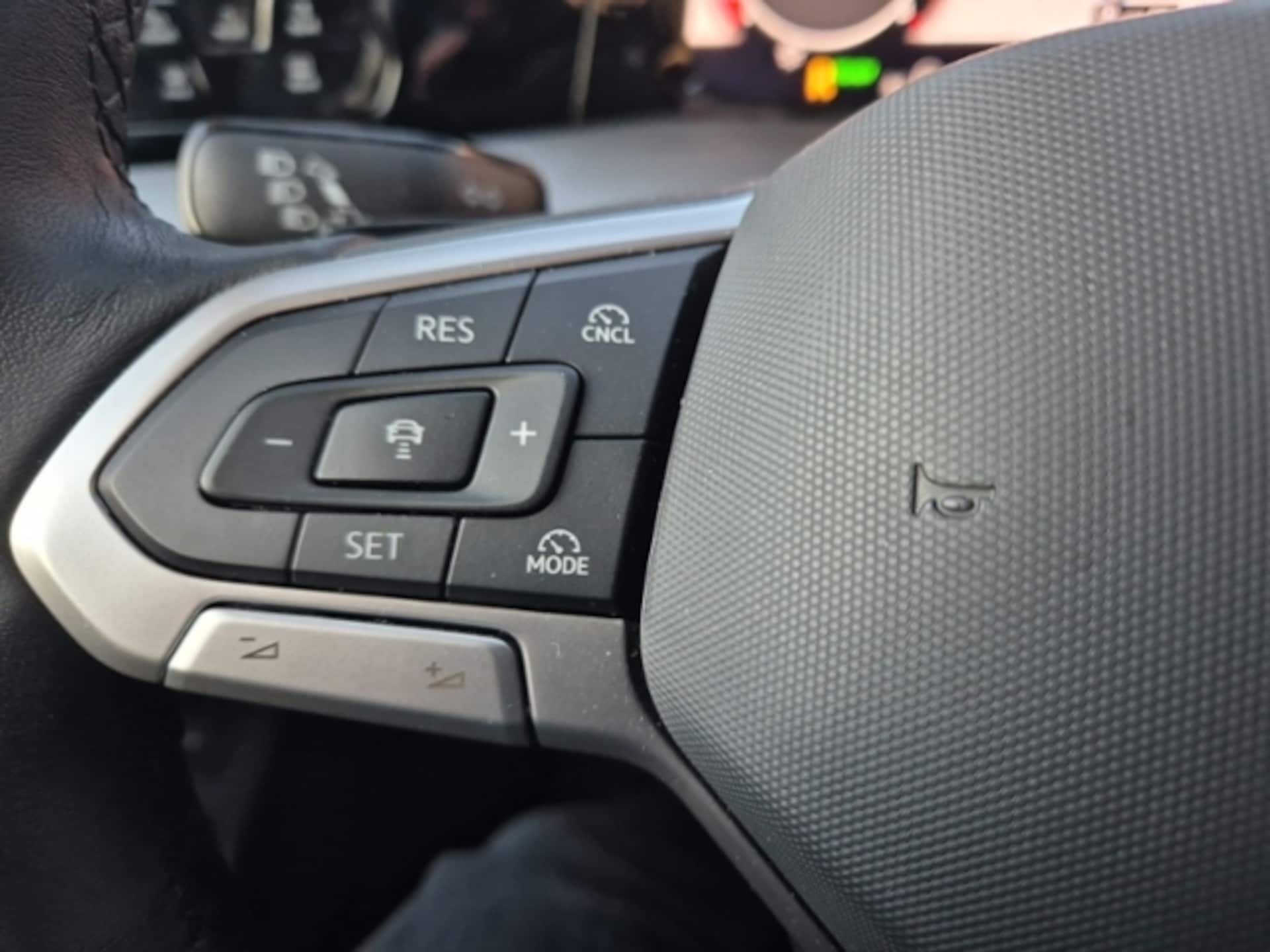 Volkswagen Golf Variant Style