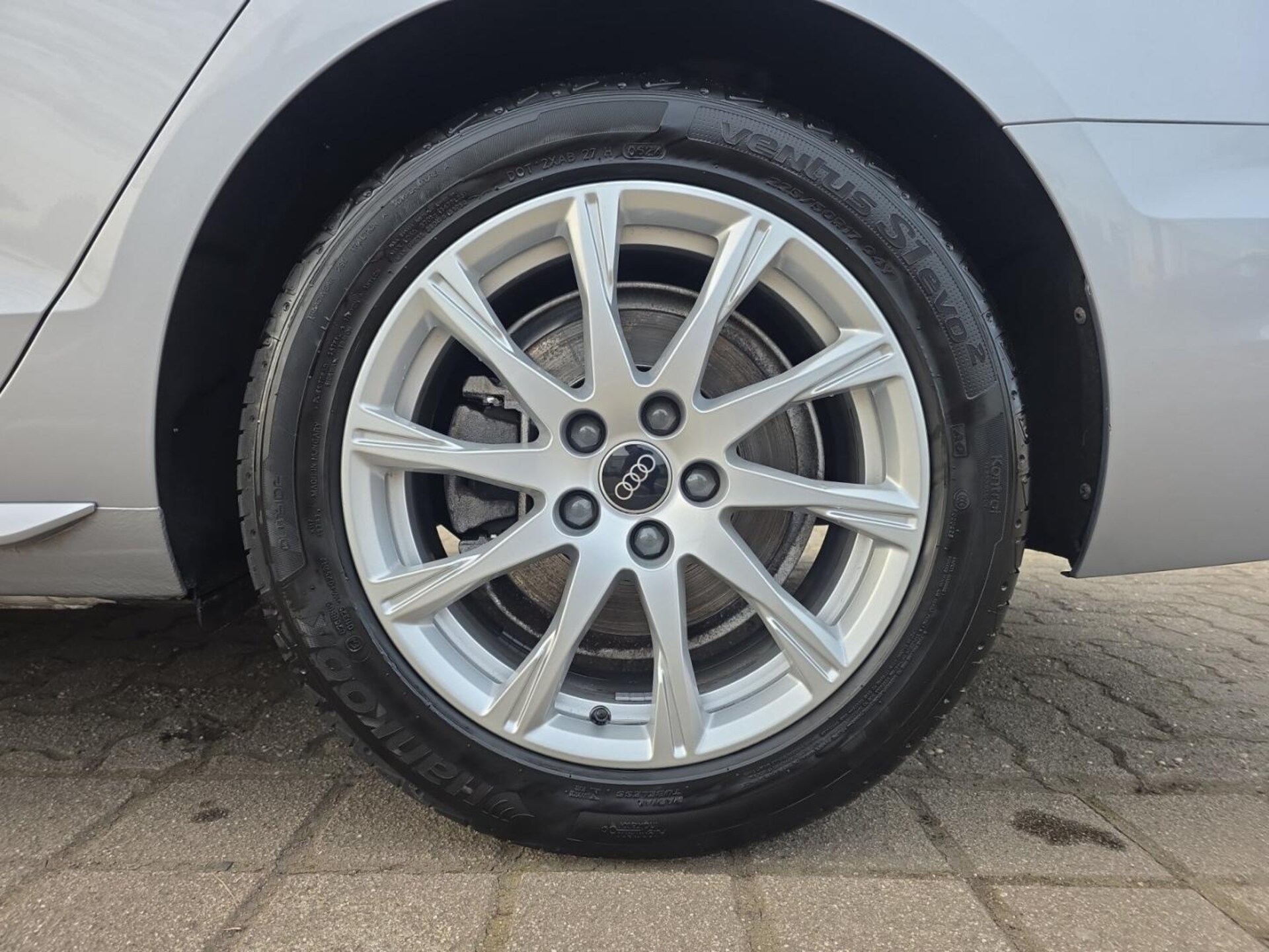 Audi A4 Avant Advanced
