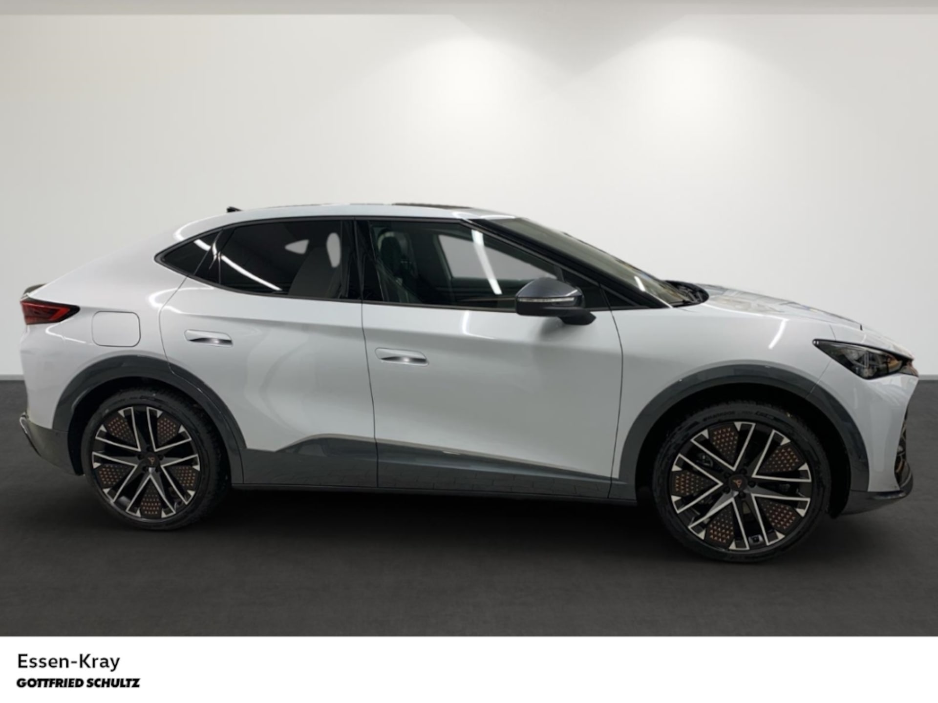 CUPRA Tavascan VZ