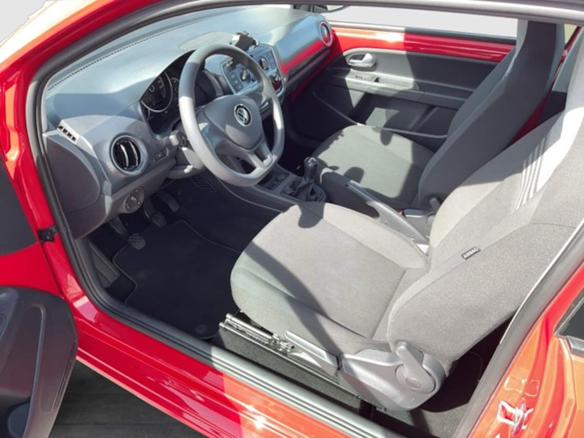 Volkswagen up!
