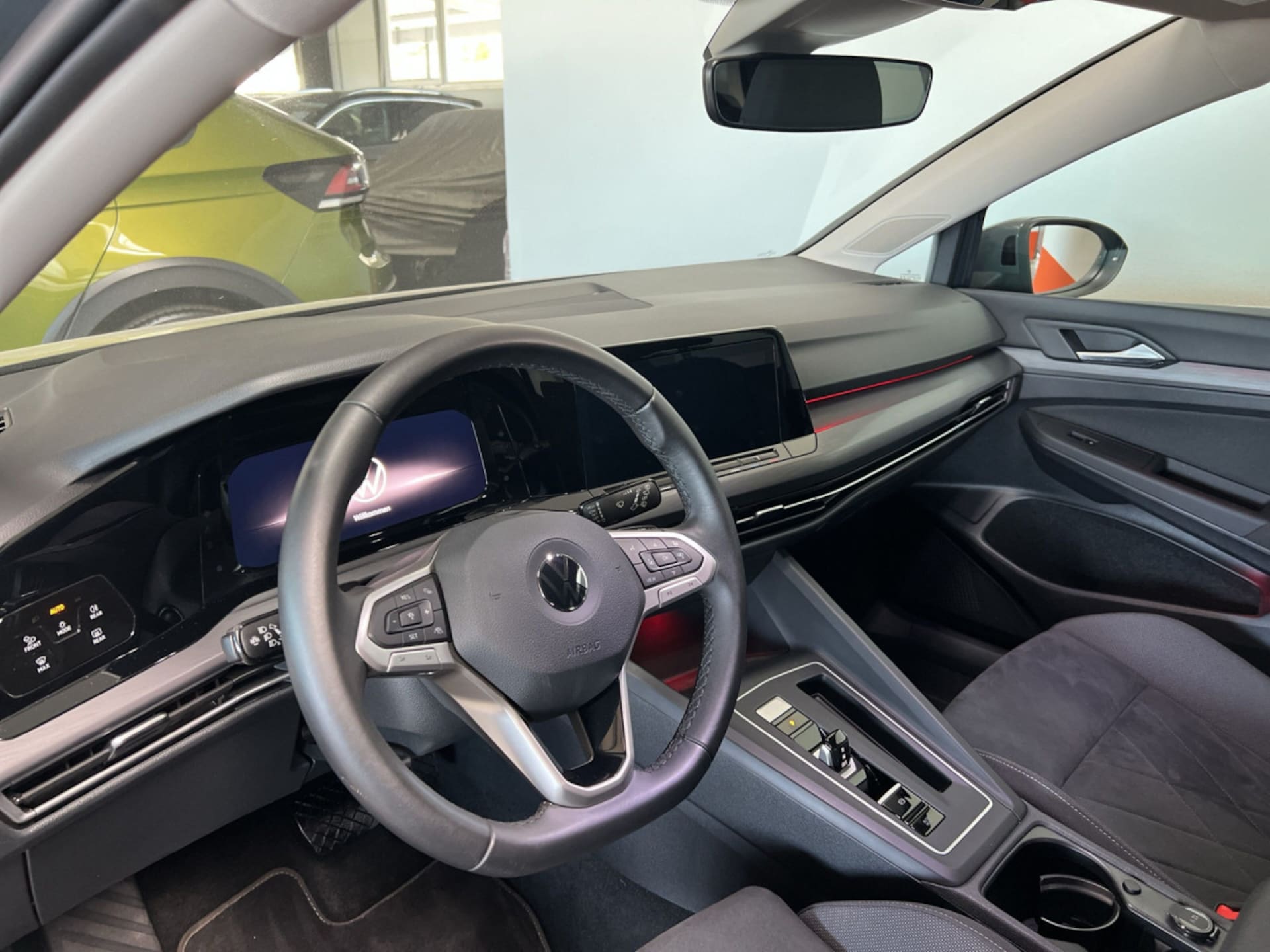 Volkswagen Golf Style