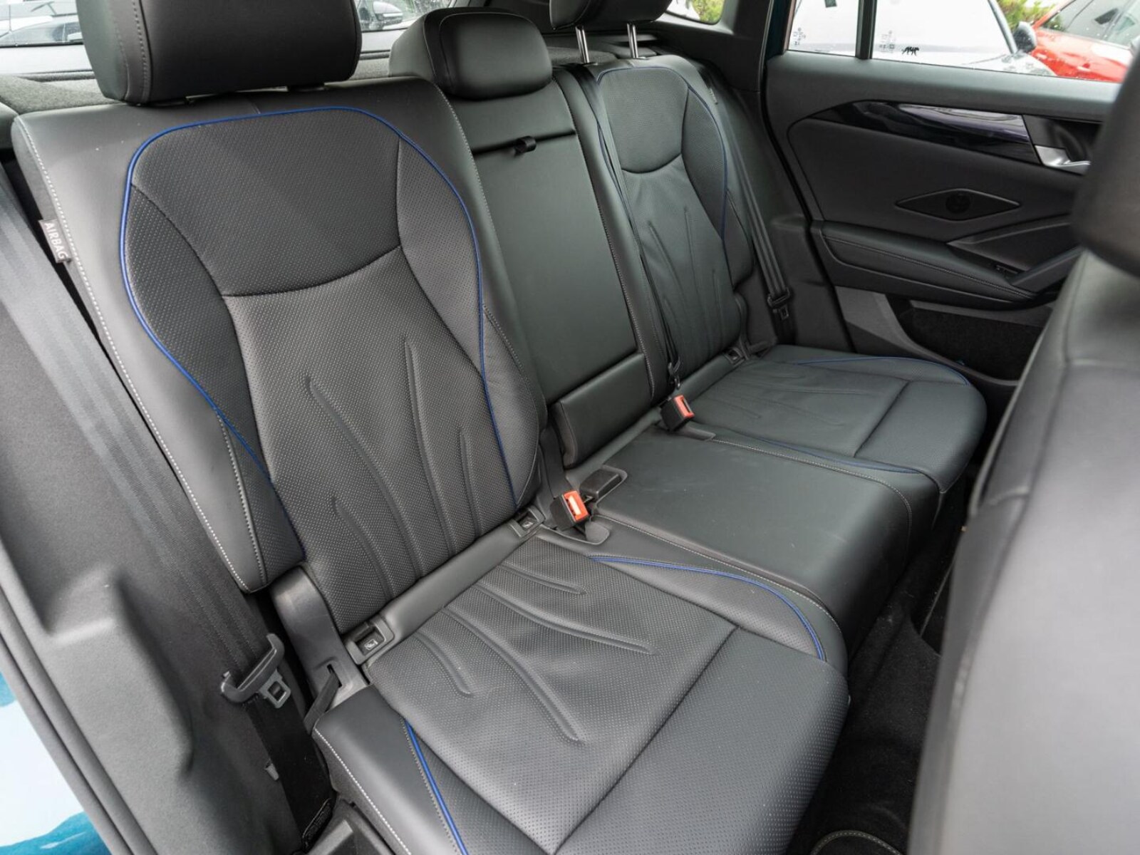 Volkswagen Tiguan – Bild 8