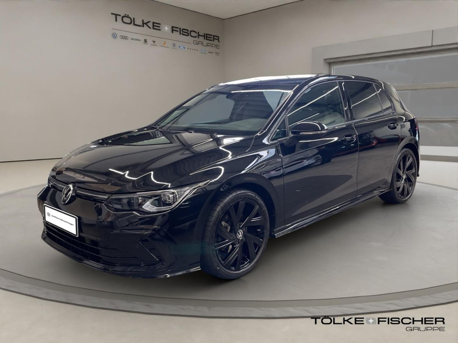 Volkswagen Golf R-Line