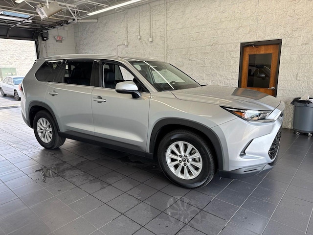 Photo of 2025 Toyota Grand Highlander 