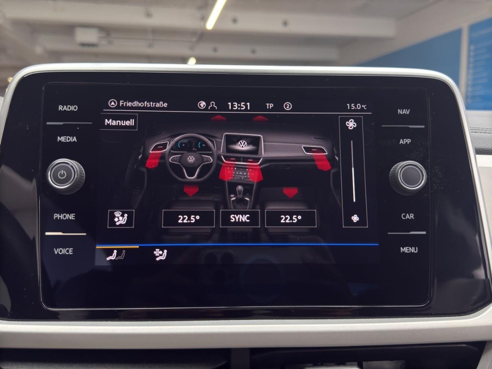 Volkswagen T-Roc Cabriolet – Bild 23
