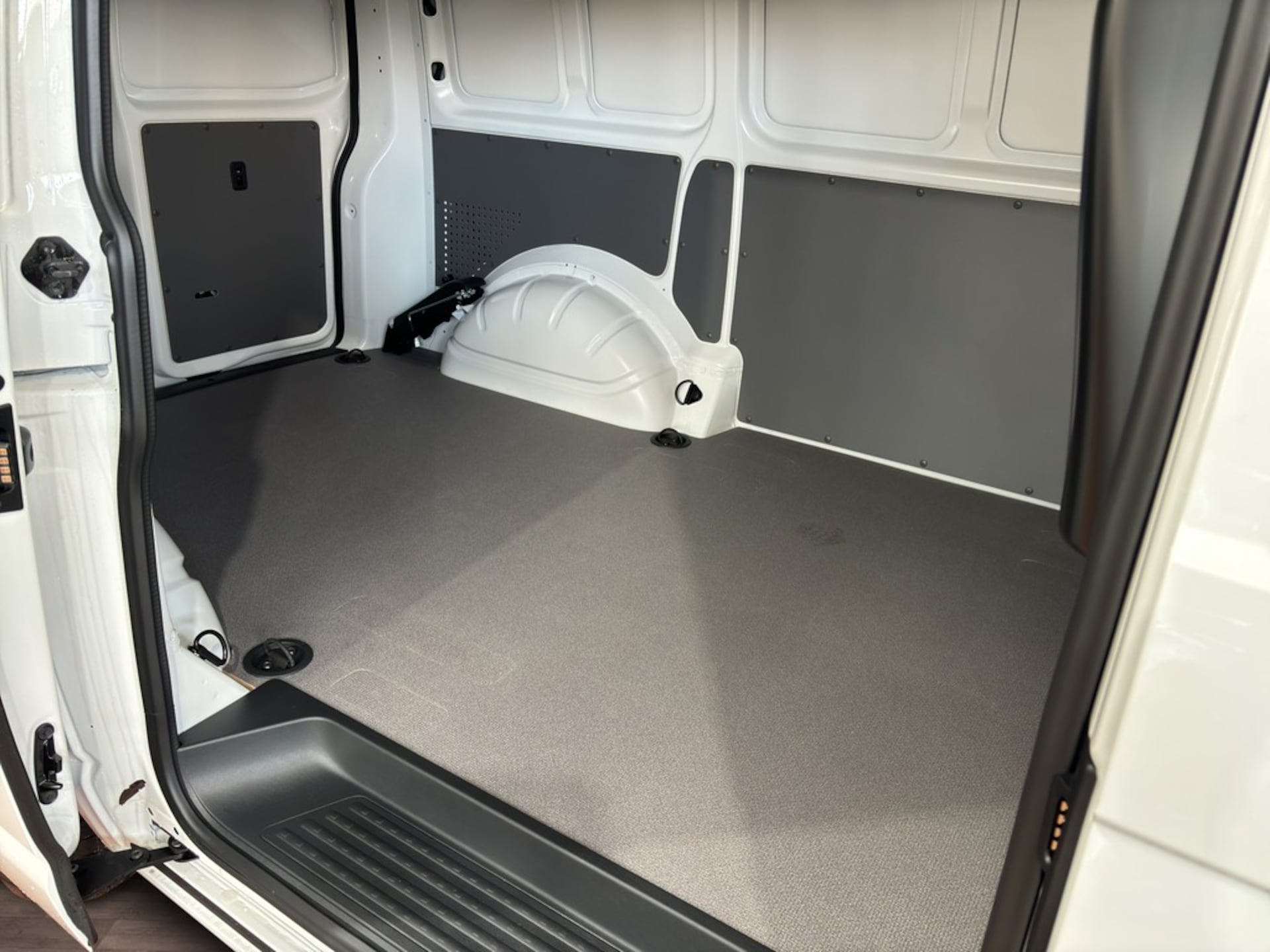 Volkswagen T6.1 Transporter Kasten kurzer Radstand
