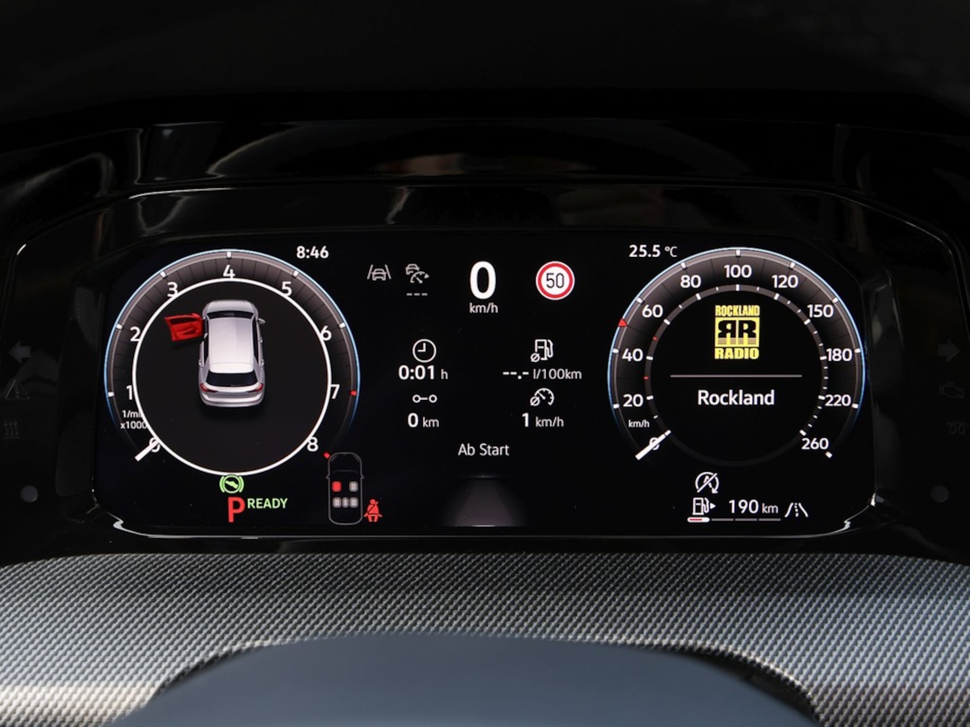 Volkswagen Golf R-Line