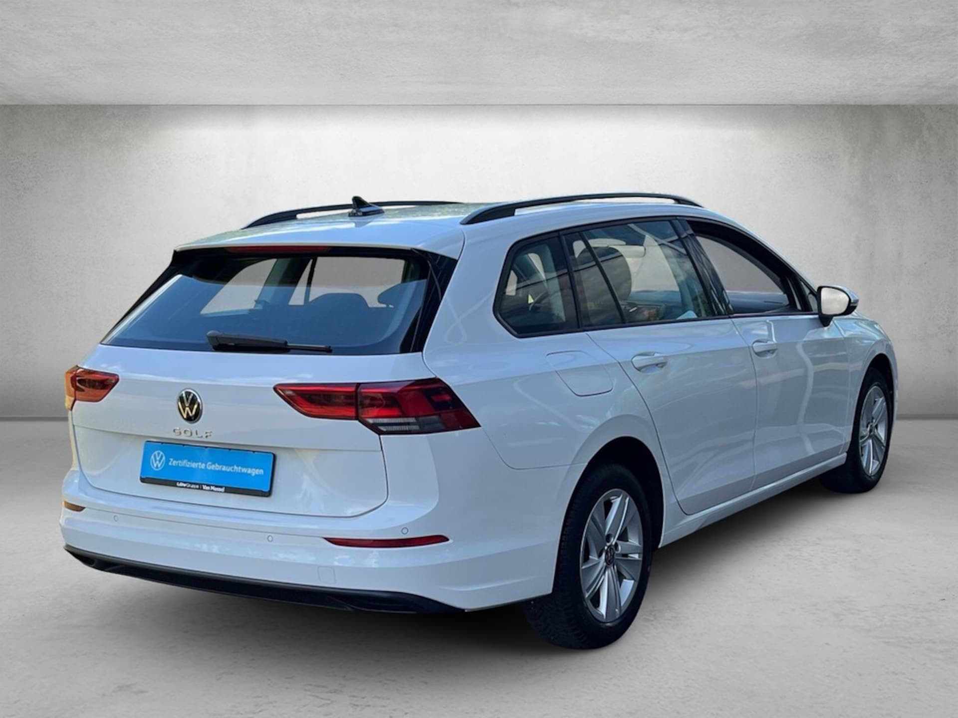 Volkswagen Golf Variant Life