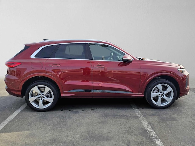 2025 Audi Q5 Premium Plus - Photo 8
