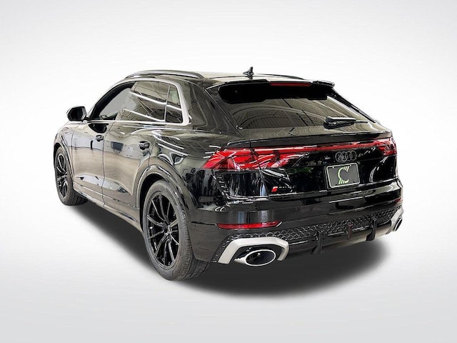 2026 Audi RS Q8 SUV performance