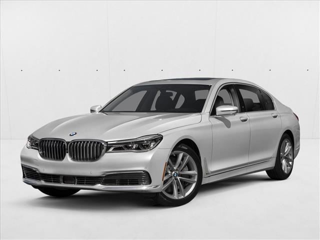 2019 BMW 7 Series 750i's photo