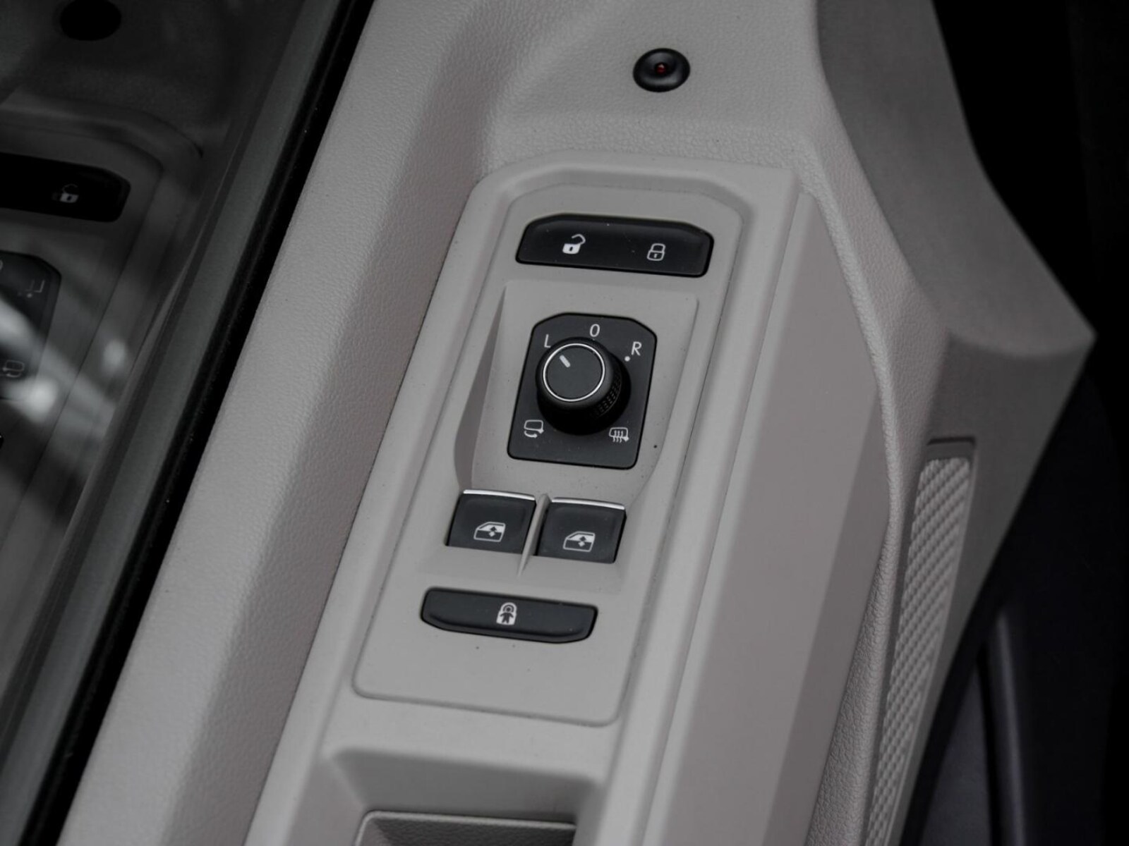 Volkswagen Multivan – Bild 14