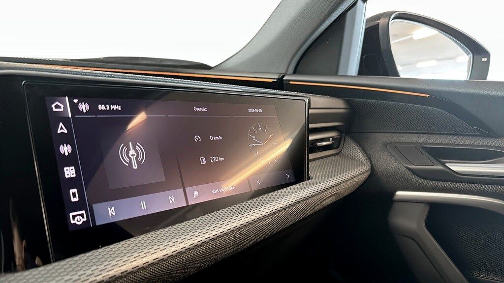 Bild som visar&nbsp;Audi Q5 SUV&nbsp;Q5 SUV TDI quattro S line 150 kWS tronic - för mer information kontakta din Audi Partner