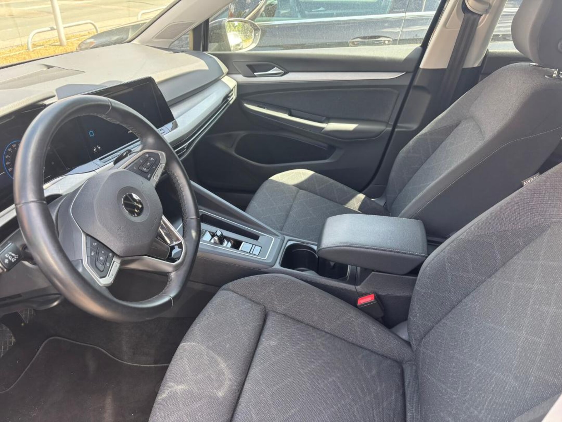 Volkswagen Golf Variant Life