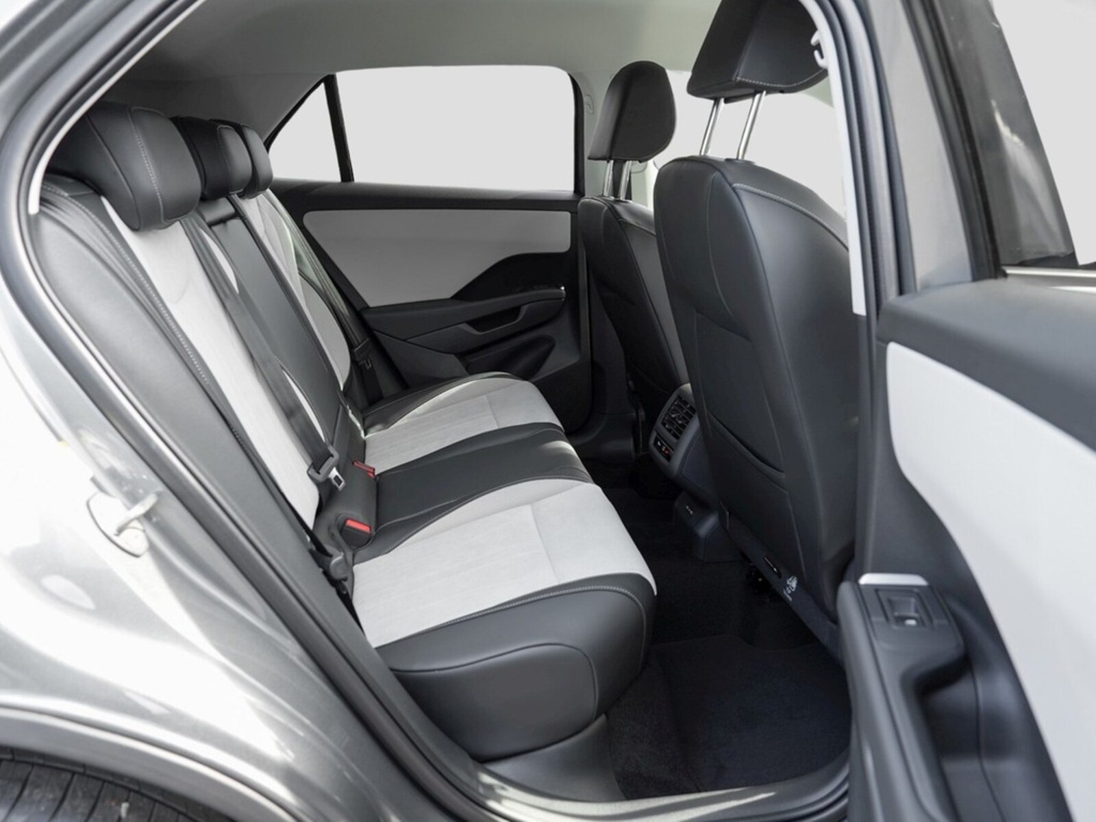 Volkswagen T-Roc – Bild 9