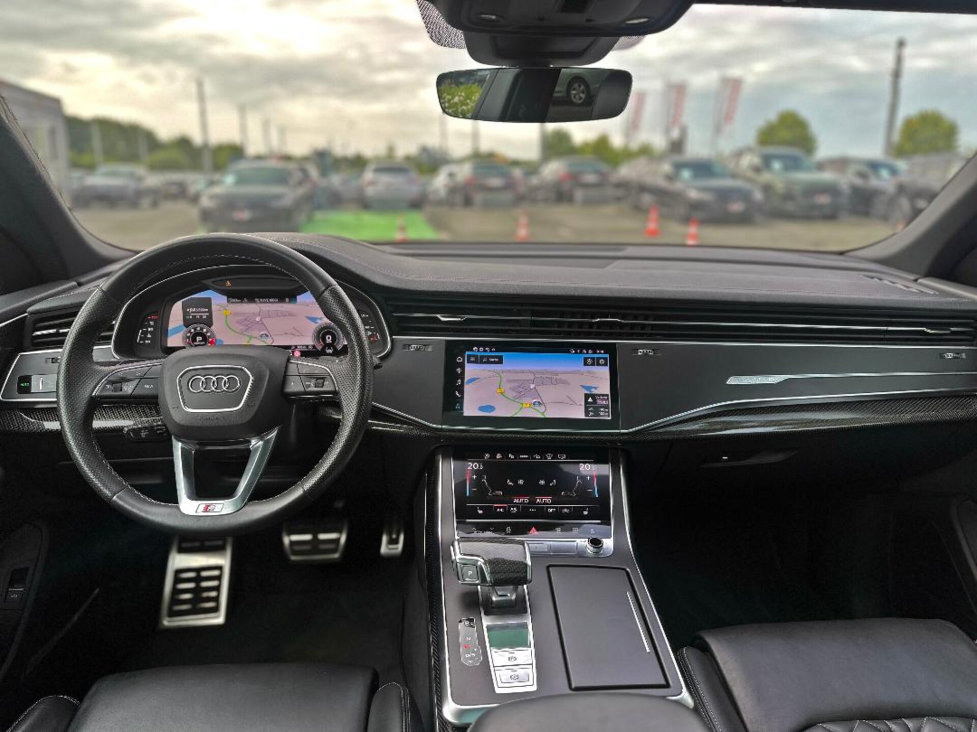 Audi SQ8 SUV