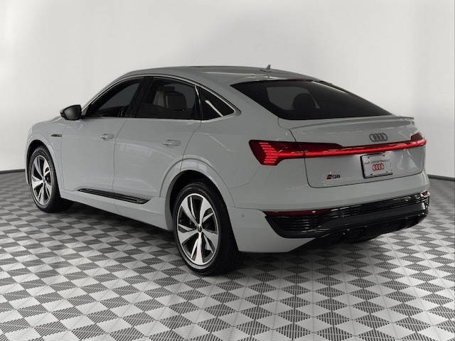 2024 Audi Q8 e-tron