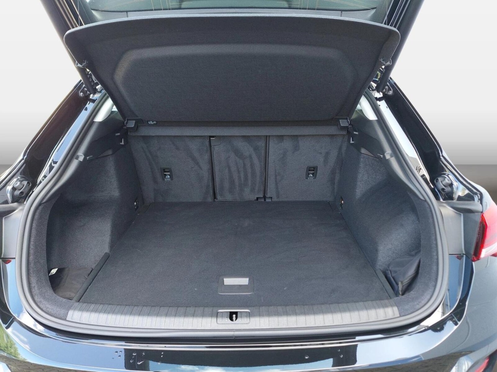 Audi Q3 Sportback – Bild 13