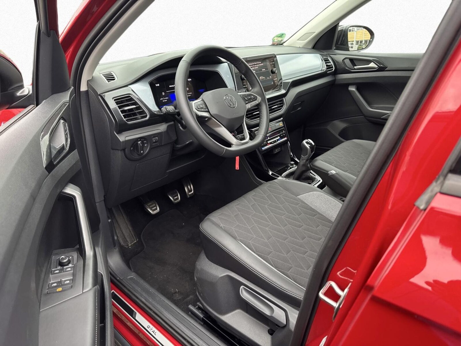 Volkswagen T-Cross – Bild 11