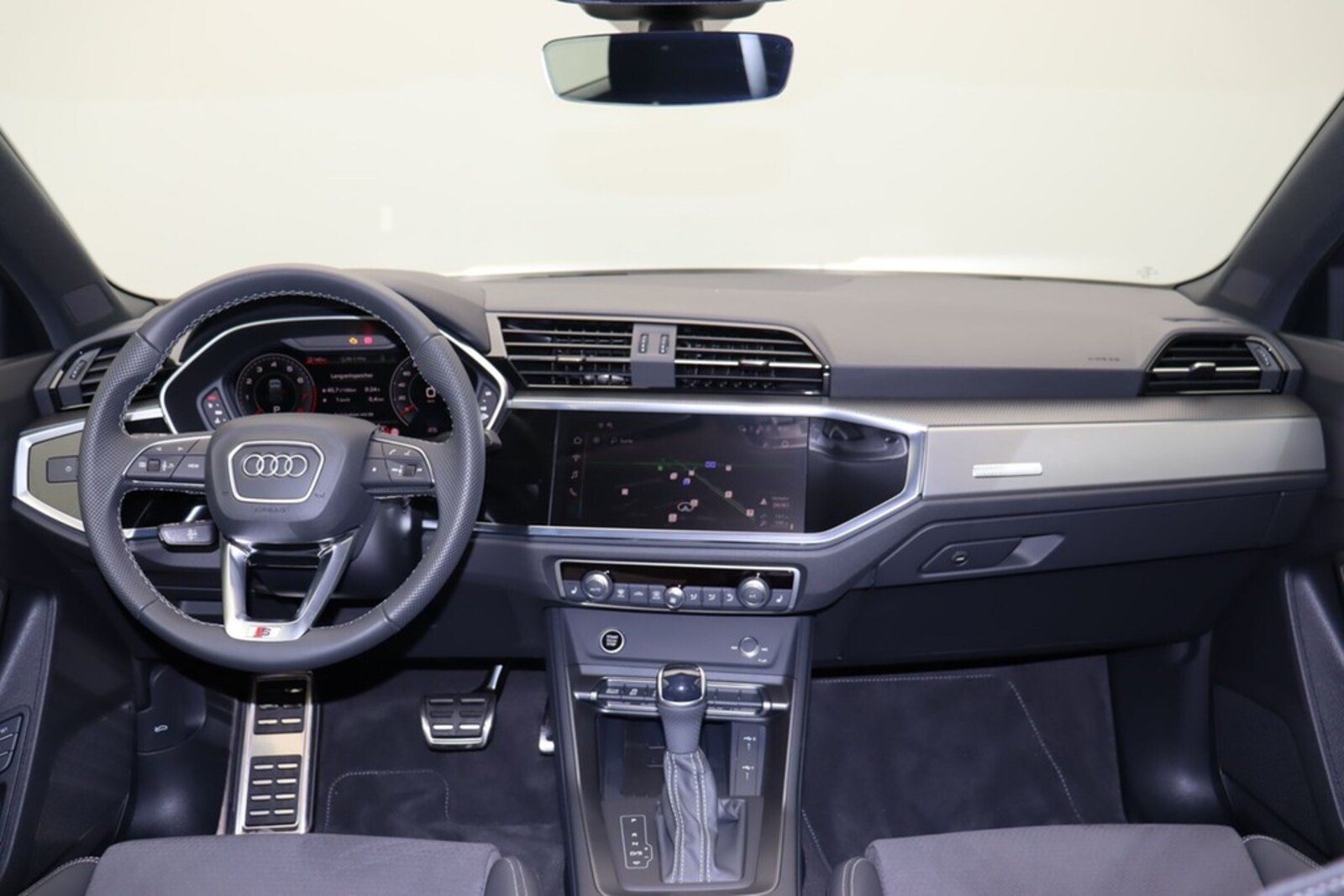 Audi Q3 – Bild 14