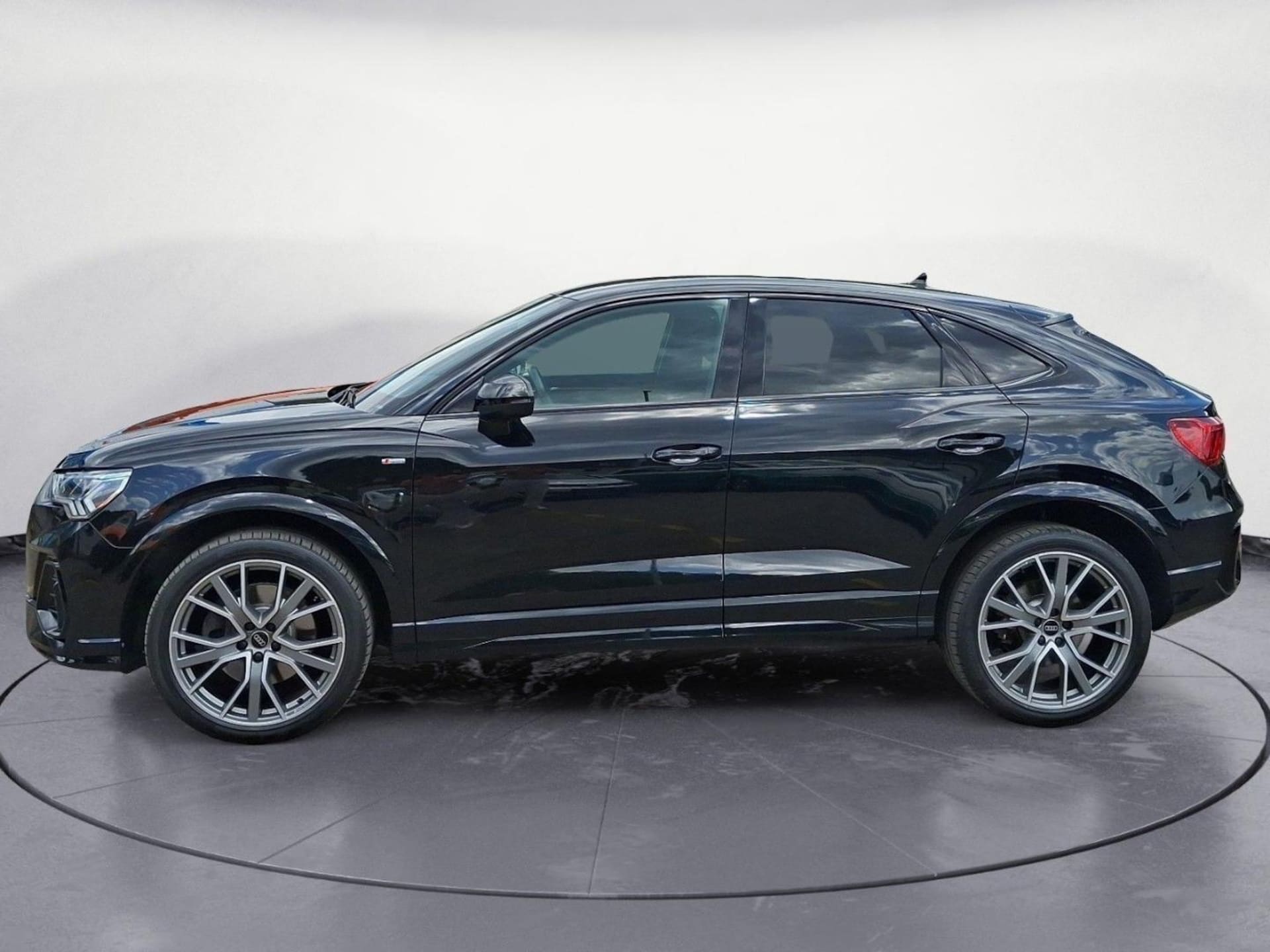 Audi Q3 Sportback S line