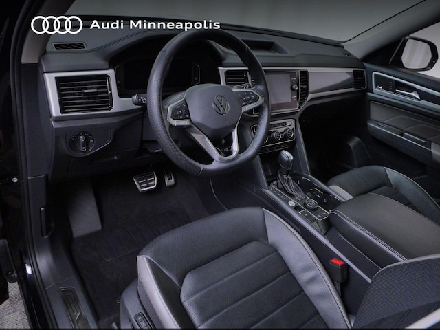 Used 2023 Volkswagen Atlas SEL Premium R-Line with VIN 1V2FR2CA1PC502023 for sale in Minneapolis, Minnesota