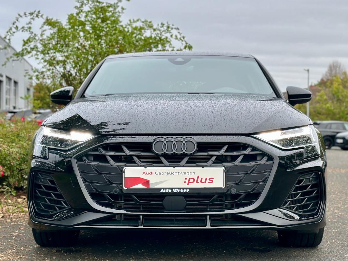 Bild über Audi S3 Sportback TFSI quattro S tronic - für weitere Informationen kontaktieren Sie den Audi Partner