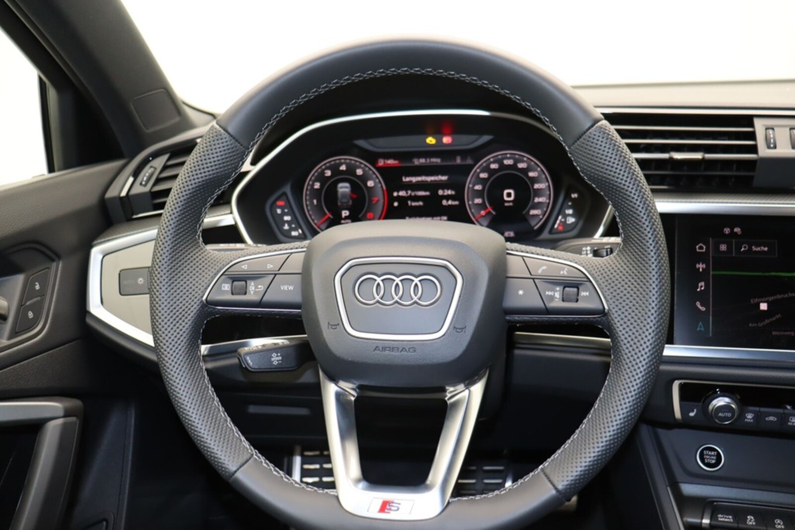 Audi Q3 – Bild 15