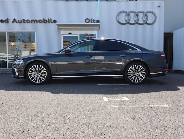 Audi A8 TFSI e 60 TFSI e quattro 340(462) kW(PS) tiptronic for more details contact your dealer