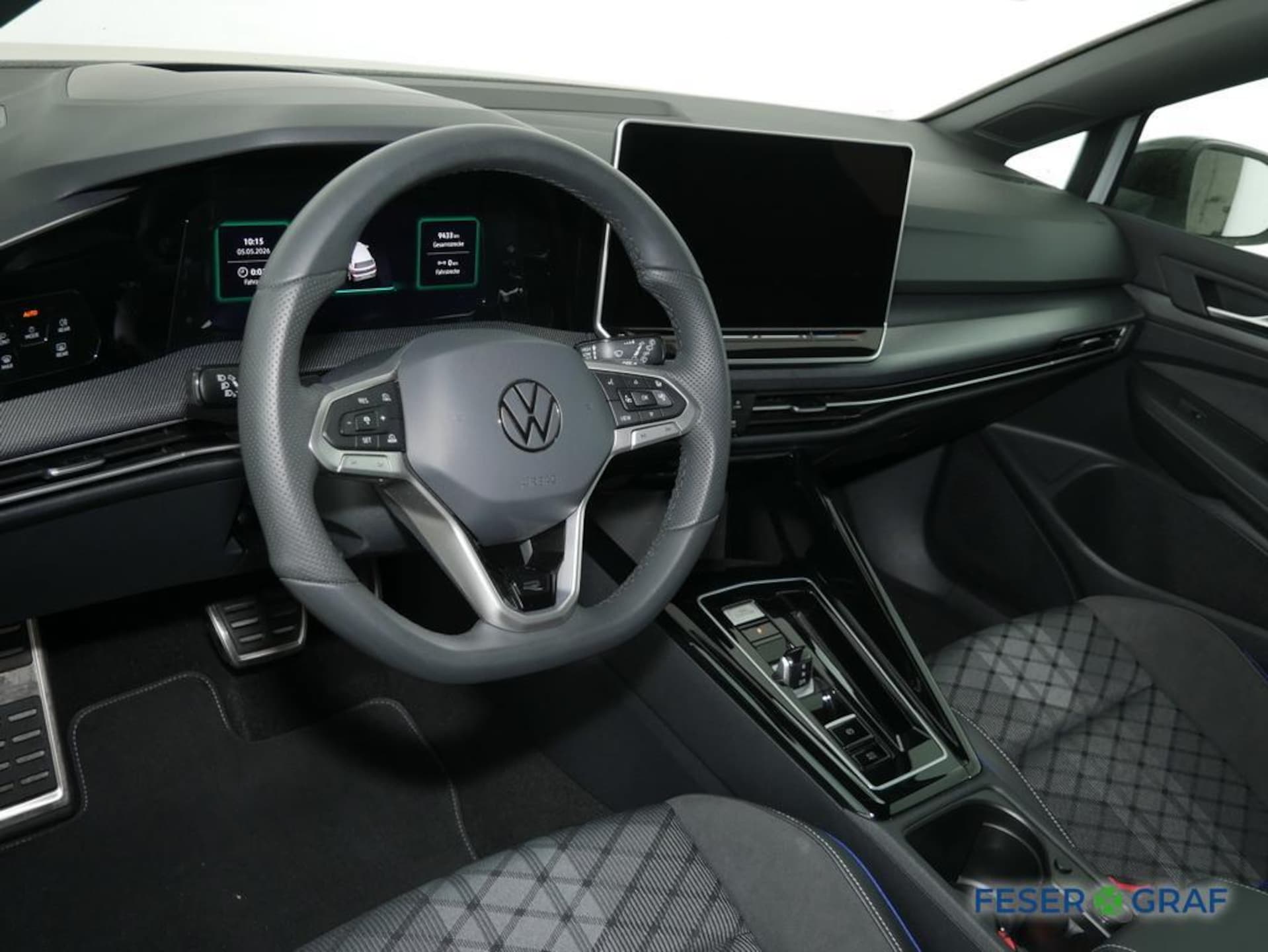 Volkswagen Golf R-Line