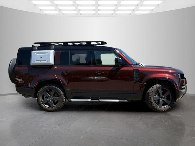 2023 Land Rover Defender