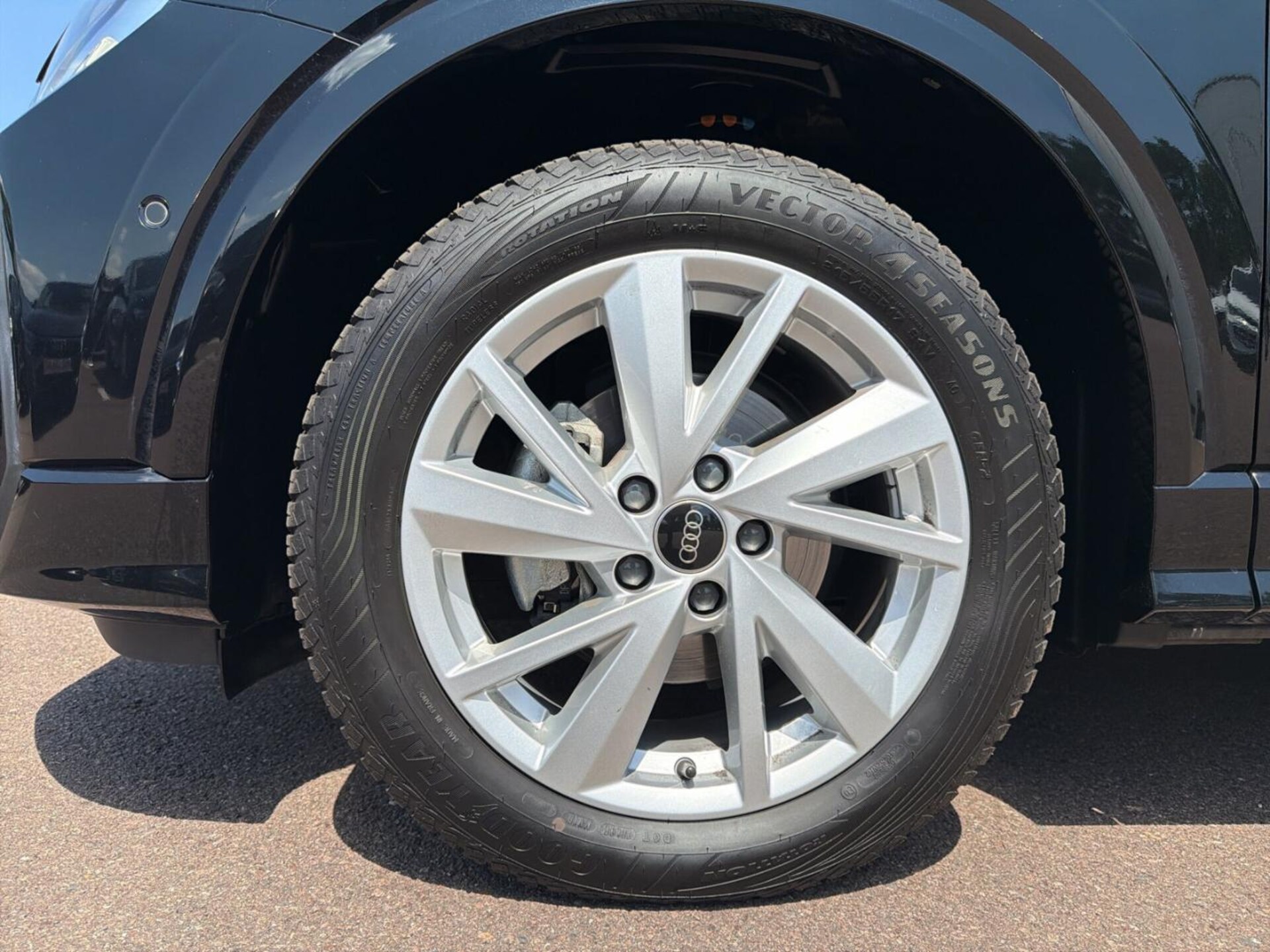 Audi Q2 S line