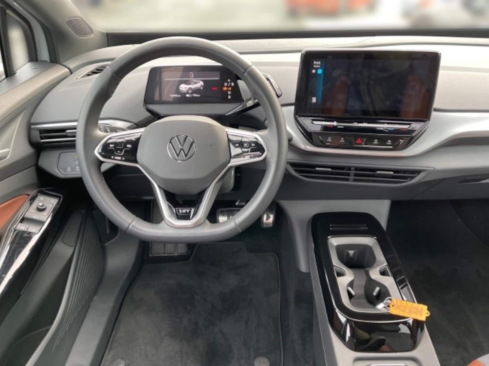 Volkswagen ID.4 1st